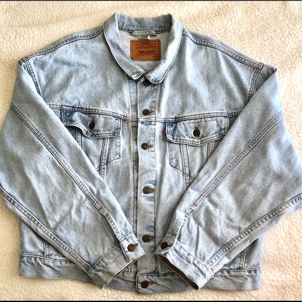 Vintage Levi’s Denim Jacket Light wash